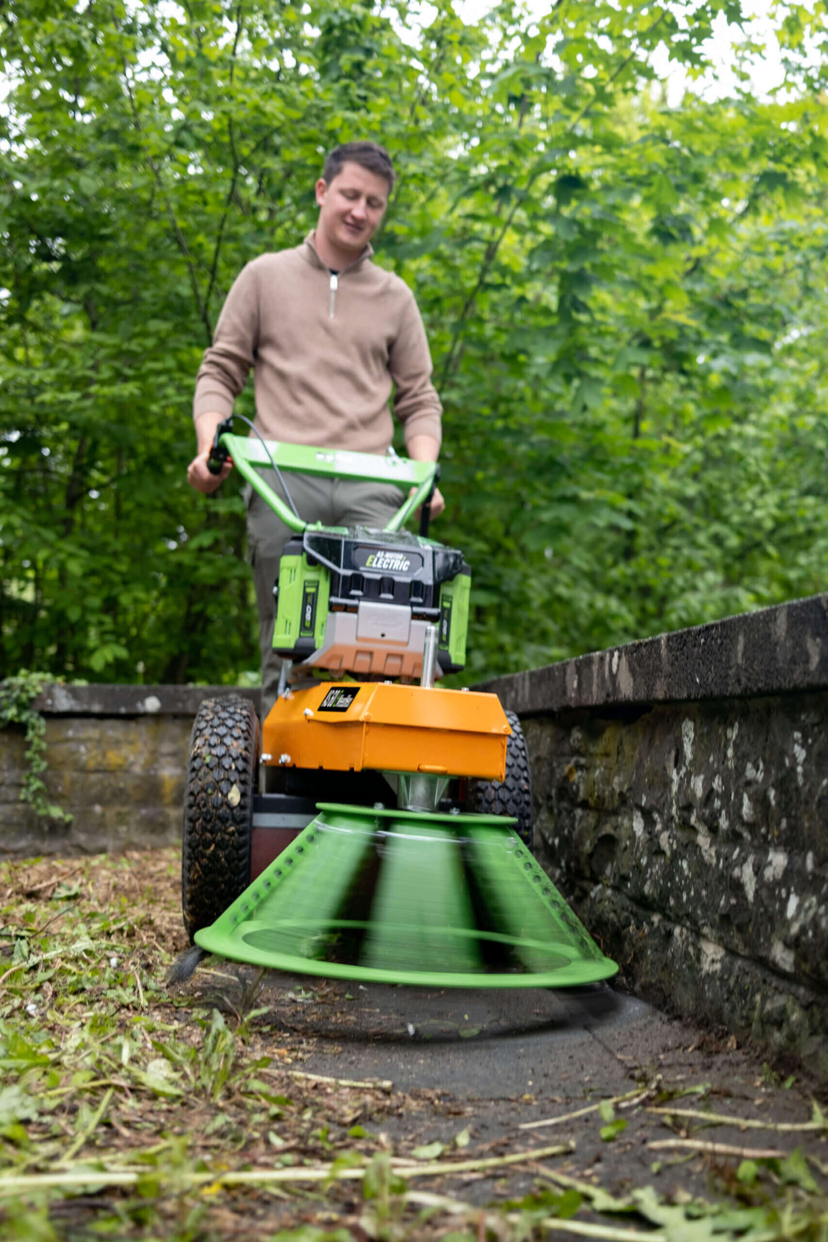 Ariens AS 60E WeedHex